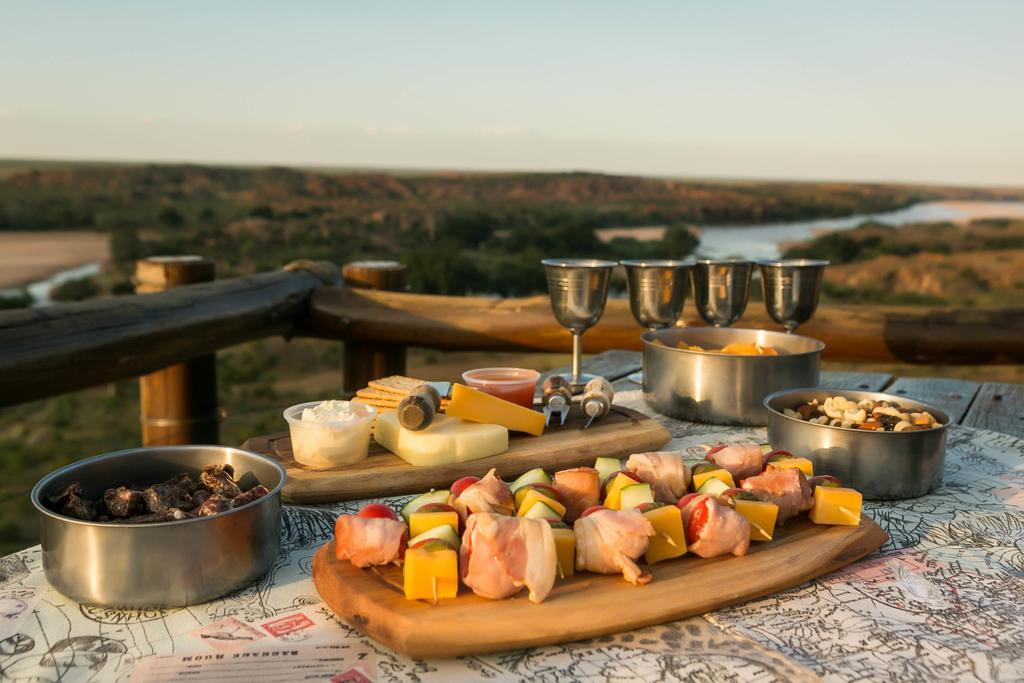 Mopane Bush Lodge Linton Exteriér fotografie