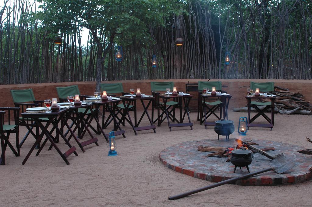 Mopane Bush Lodge Linton Exteriér fotografie